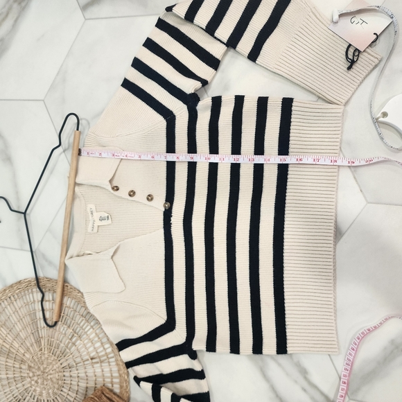 [ HAPPILY GREY] New w/ tags! CUTEST  cream/ navy striped COLLARED v-necK SWEATER - Picture 8 of 16